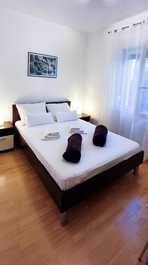 Radenka Zafron Apartment Водице Екстериор снимка