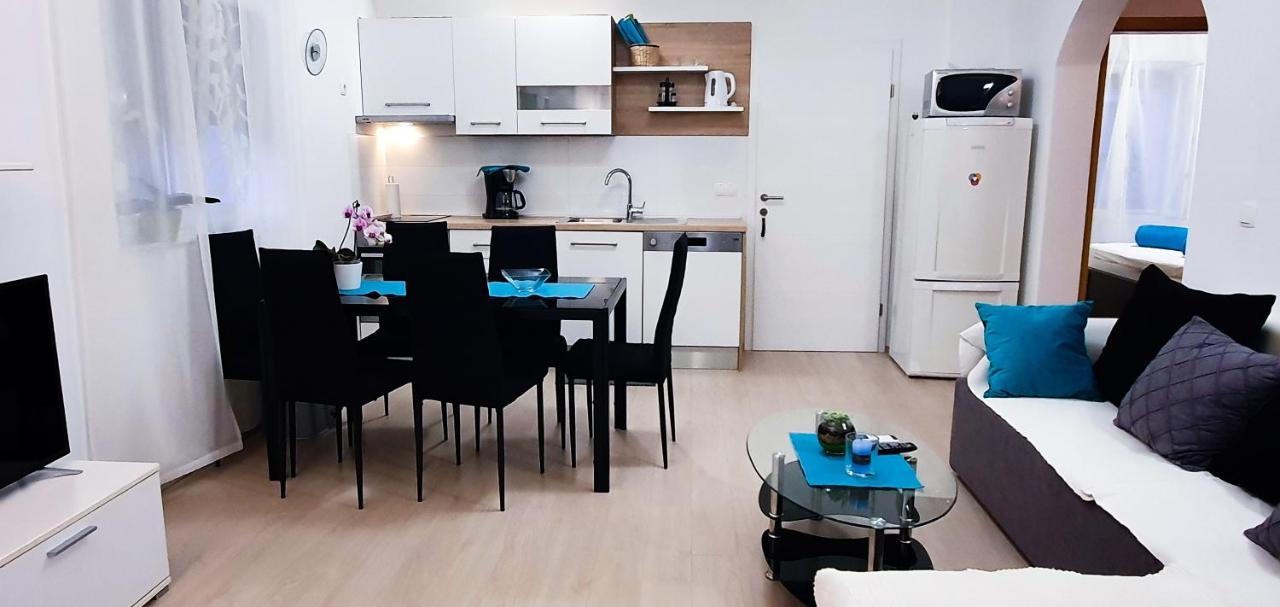 Radenka Zafron Apartment Водице Екстериор снимка