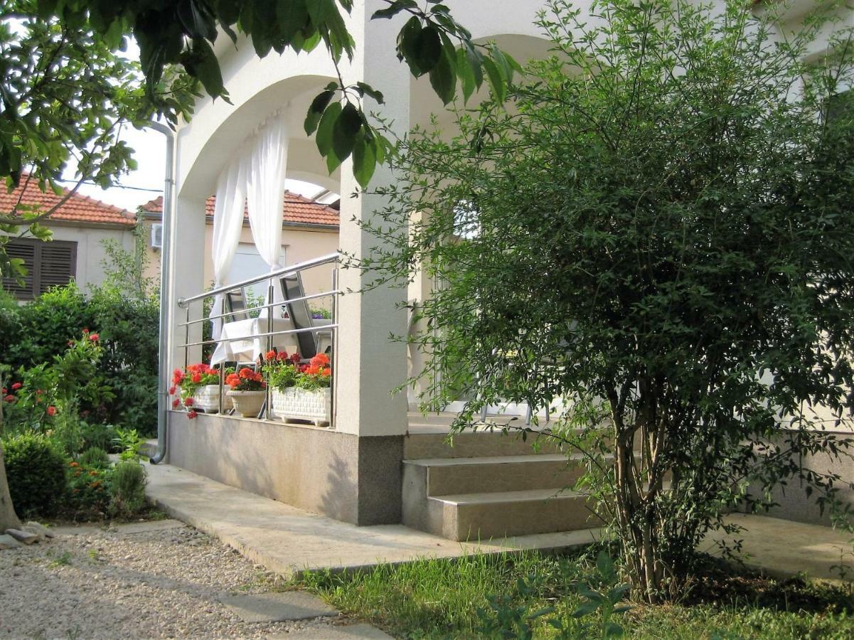 Radenka Zafron Apartment Водице Екстериор снимка